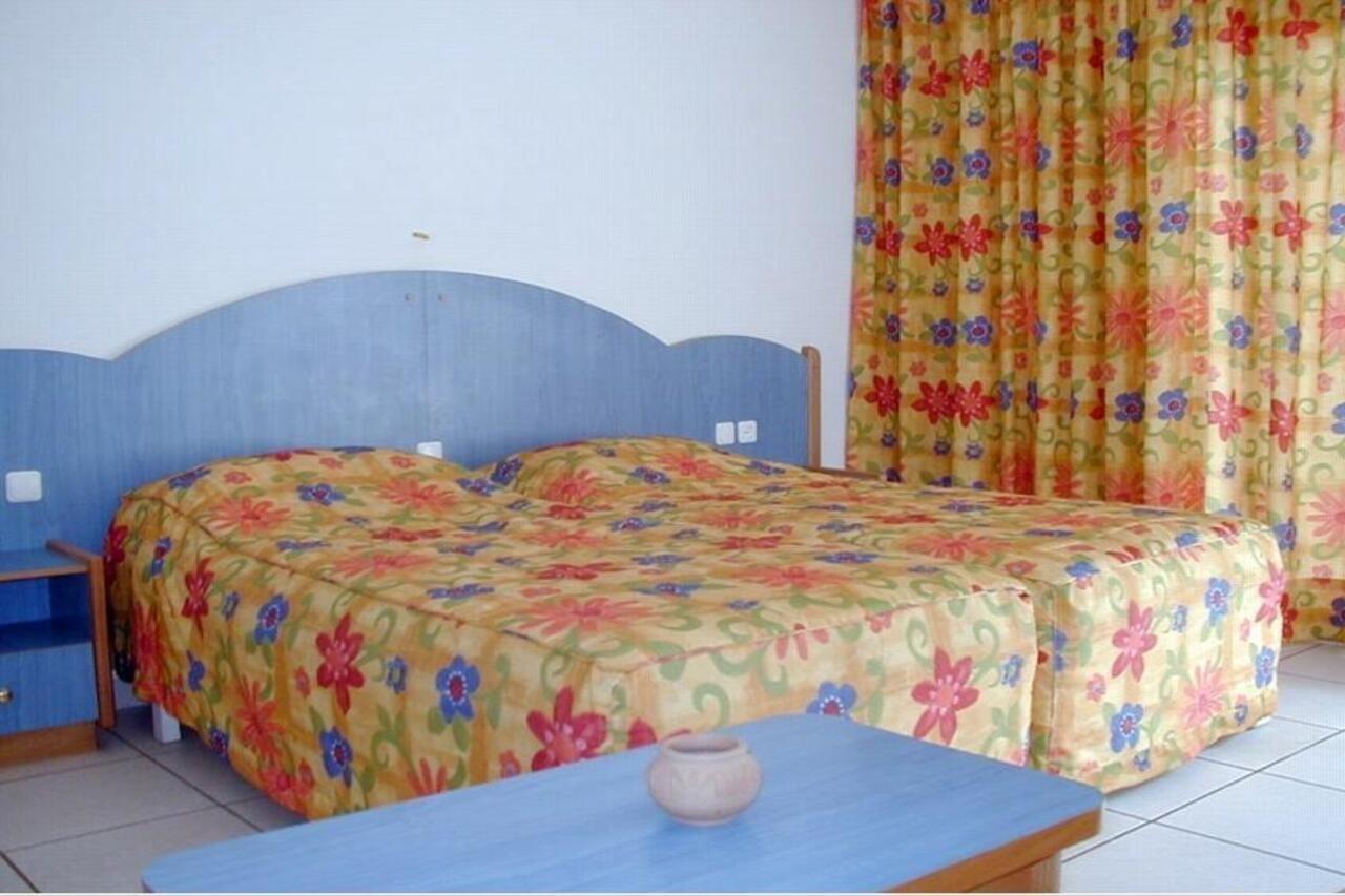 Royal Hotel Agadir Bagian luar foto