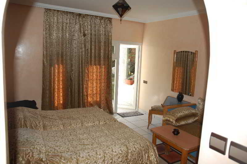 Royal Hotel Agadir Bagian luar foto