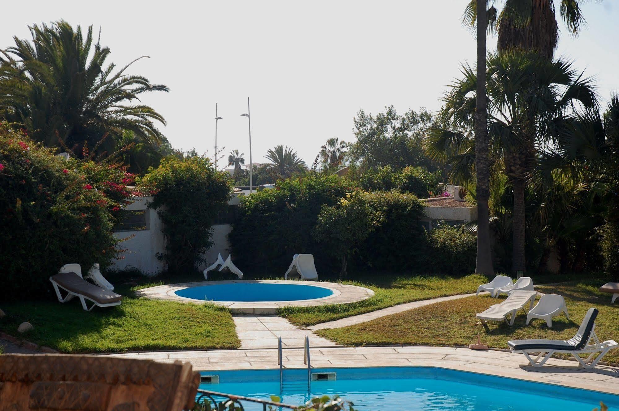 Royal Hotel Agadir Bagian luar foto